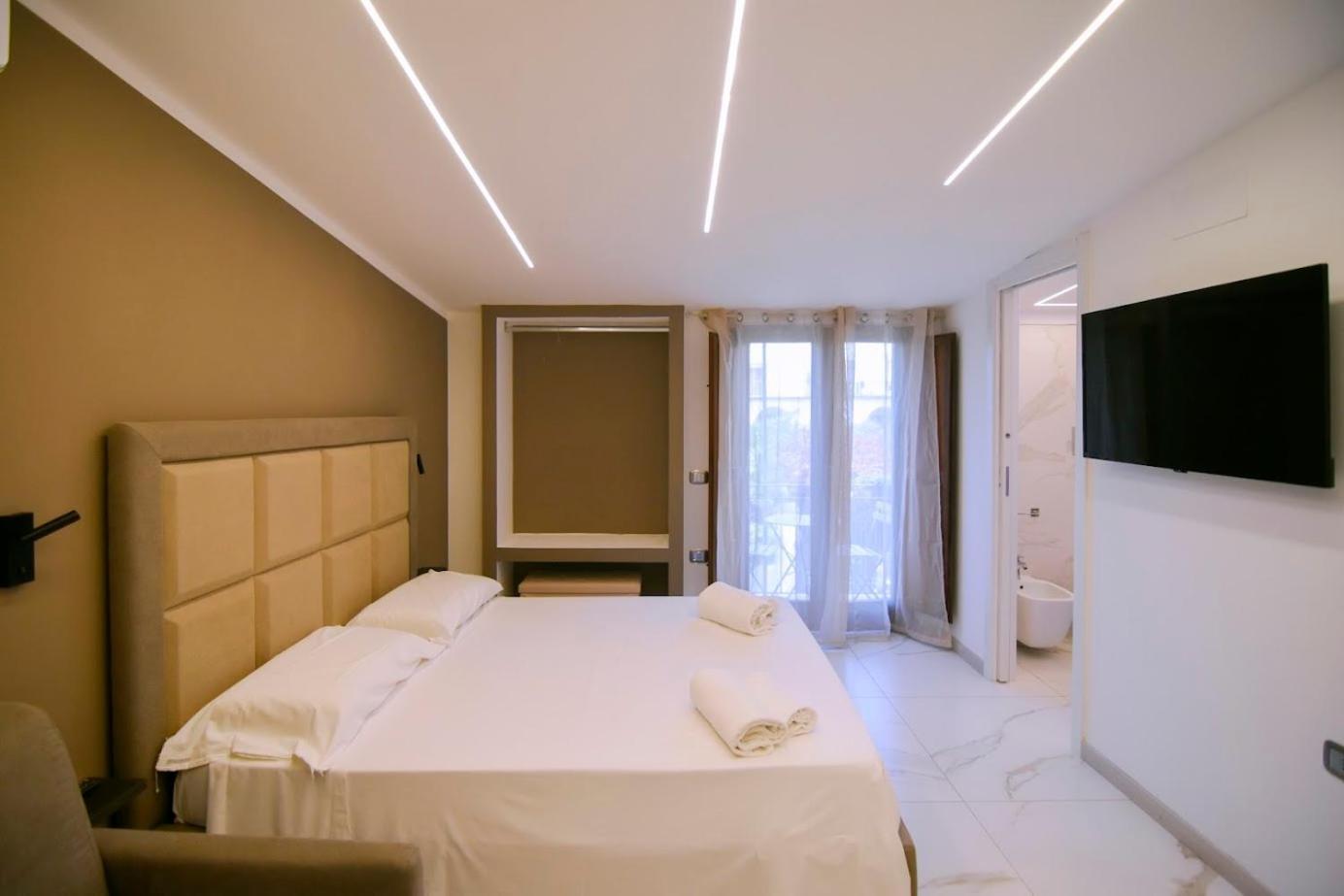 Belma Aparthotel And Rooms Marina di Camerota Exterior photo