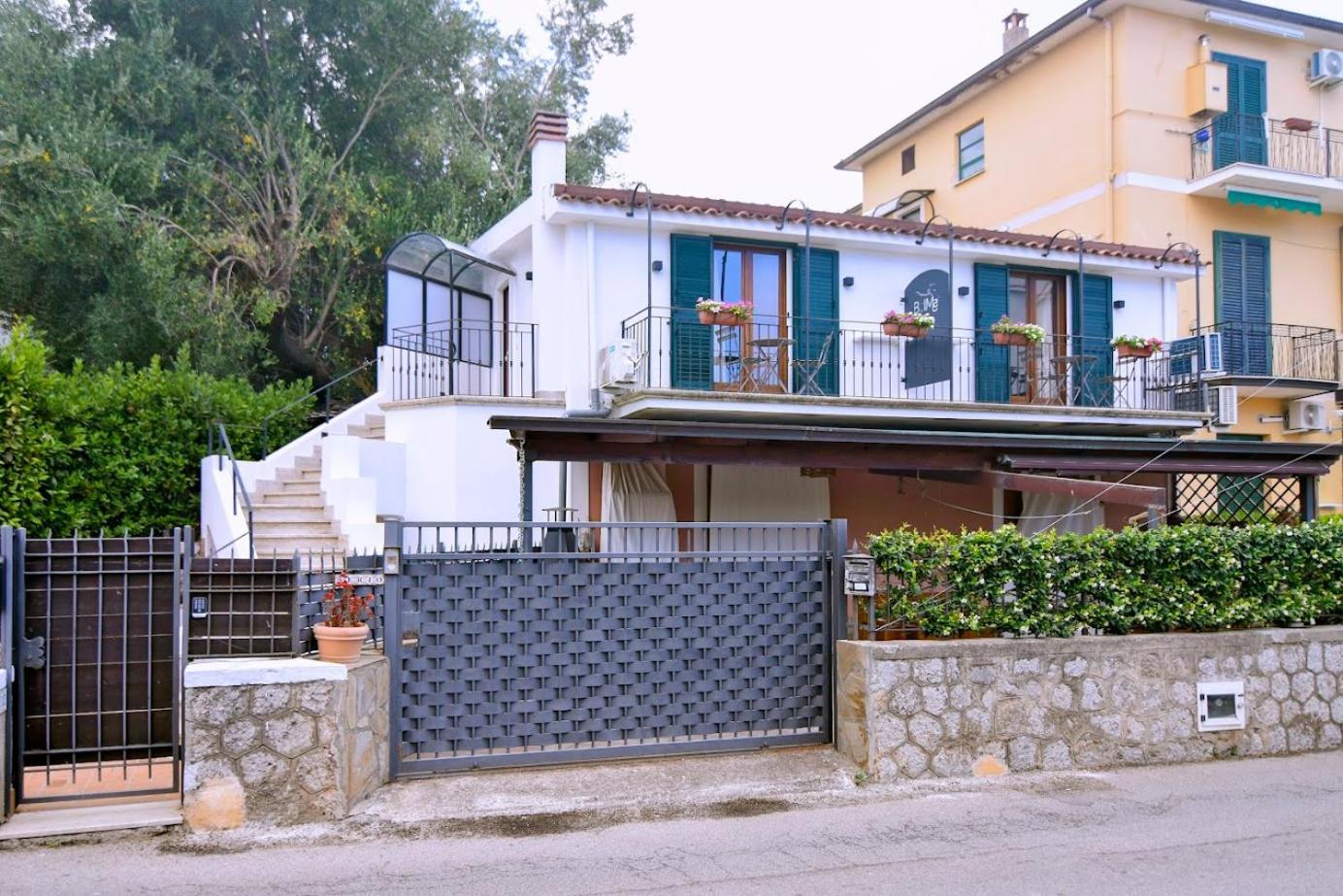 Belma Aparthotel And Rooms Marina di Camerota Exterior photo